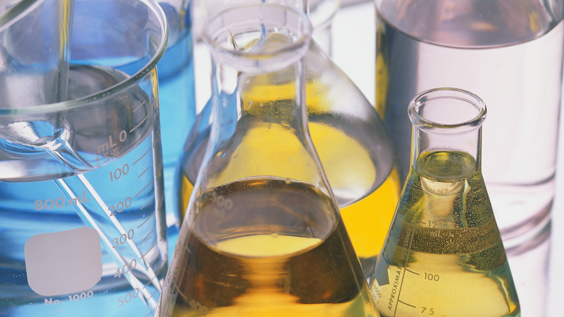 Types of Alcohol in Skincare: The Good, the Bad, and the Confusing